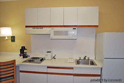 Extended America - St Louis - Westport -
