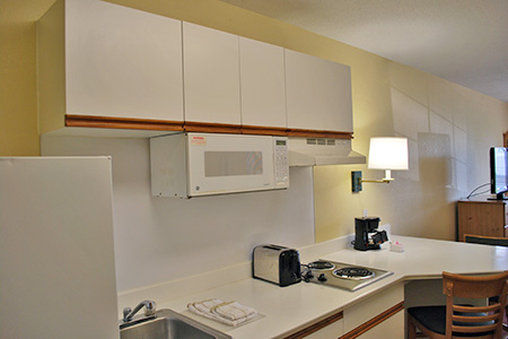 Extended America - St Louis - Westport - Maryland Heights