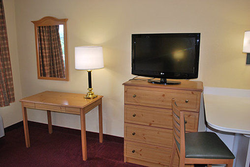 Extended America - St Louis - Westport -